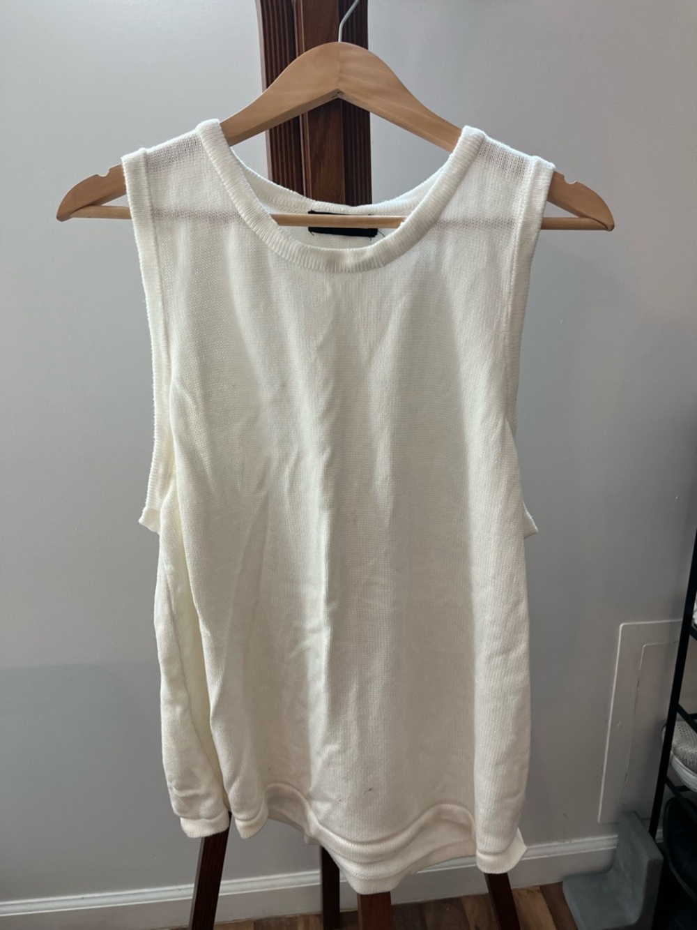 Ribbed Sleeveless Tank Top in Cream